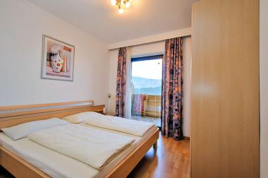 Fewo Nr. 6 / Schlafzimmer Fewo Nr. 6 / Schlafzimmer